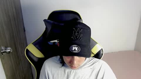 T A T A N online show from November 2025 06:40:02 PM