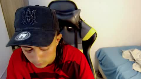 T A T A N online show from November 2025 04:47:01 PM