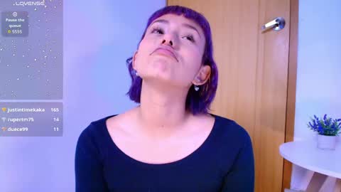 Snapshot of tati_cardenas chatting on May 2026 06:32:03 AM AME online show from May 2026 06:32:03 AM