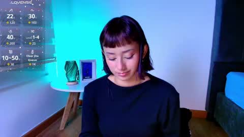 Snapshot of tati_cardenas chatting on July 2026 05:03:02 AM AME online show from July 2026 05:03:02 AM