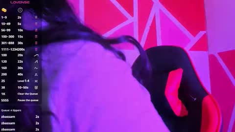 tatiana onnel online show from March 2026 07:53:01 PM