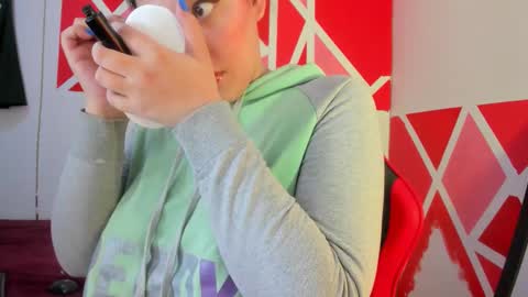 tatiana onnel online show from March 2026 07:19:01 PM