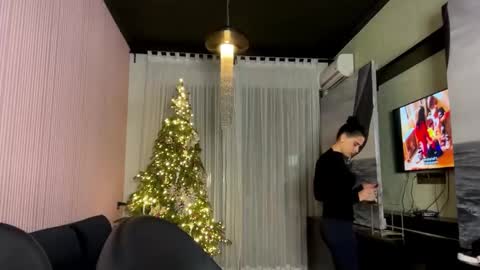 Snapshot of tatianawwww chatting on January 2026 05:29:02 PM Tati online show from January 2026 05:29:02 PM