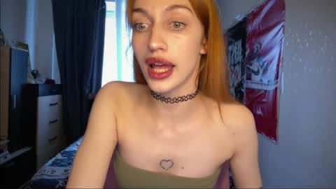 Snapshot of tatika_williams chatting on June 2026 01:45:02 PM tatika_williams online show from June 2026 01:45:02 PM