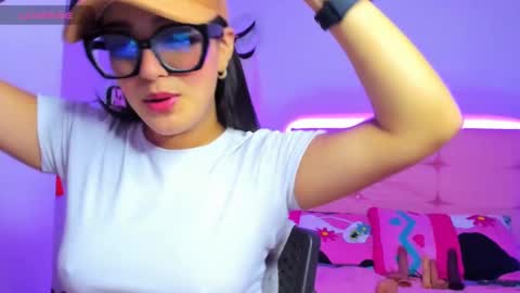 Snapshot of tatissdeliciuss chatting on December 2024 01:37:02 AM Tatiss online show from December 2024 01:37:02 AM