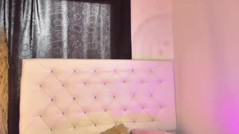 tatix online show from March 2026 03:56:01 PM