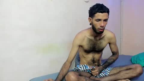 Snapshot of tatto_destroyer chatting on March 2026 06:57:01 PM Fernando online show from March 2026 06:57:01 PM