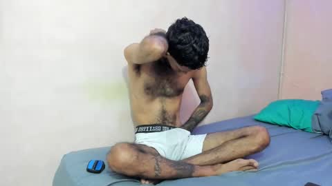 Snapshot of tatto_destroyer chatting on March 2026 02:51:01 PM Fernando online show from March 2026 02:51:01 PM