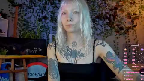 Snapshot of tattoo_artbaby chatting on July 2026 06:22:02 AM tattoo_artbaby online show from July 2026 06:22:02 AM