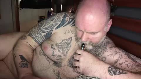 Tattooeddilf 01 online show from January 2025 01:37:01 AM