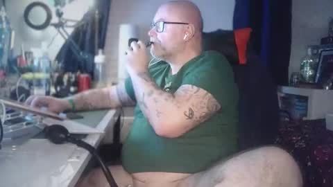 Snapshot of tattooeddilf01 chatting on April 2026 09:13:01 PM Tattooeddilf 01 online show from April 2026 09:13:01 PM