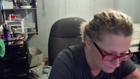 Lisa Lovely online show from February 2025 10:10:02 PM