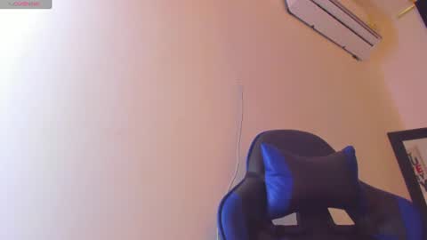 Snapshot of tattoofox_ chatting on July 2026 01:17:02 PM Tatoo foxx online show from July 2026 01:17:02 PM