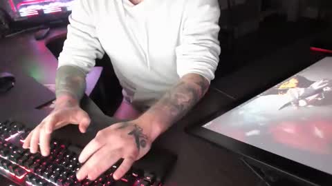 tattoosboys69 online show from November 2025 08:02:02 AM