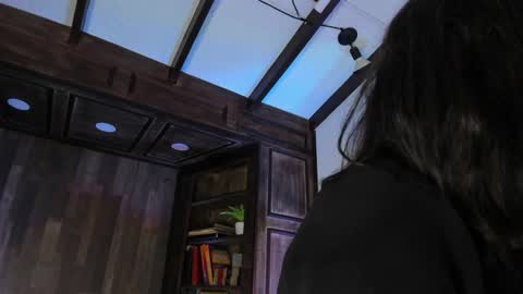 Tatty online show from February 2025 07:25:01 PM