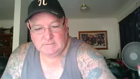 Snapshot of tattzsexy chatting on January 2026 11:03:02 PM tattzsexy online show from January 2026 11:03:02 PM