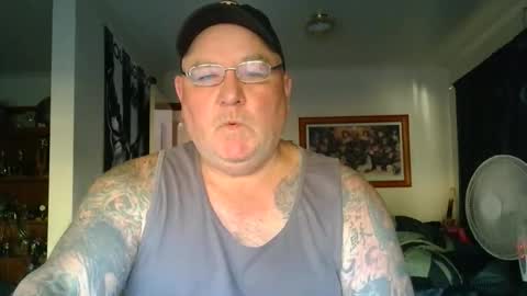 Snapshot of tattzsexy chatting on February 2026 09:52:01 PM tattzsexy online show from February 2026 09:52:01 PM