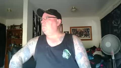 Snapshot of tattzsexy chatting on February 2026 10:25:02 PM tattzsexy online show from February 2026 10:25:02 PM