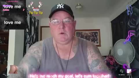 Snapshot of tattzsexy chatting on February 2026 11:13:01 PM tattzsexy online show from February 2026 11:13:01 PM