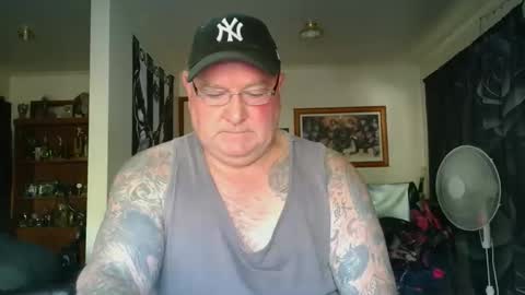 Snapshot of tattzsexy chatting on March 2026 11:22:02 PM tattzsexy online show from March 2026 11:22:02 PM