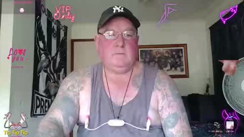 Snapshot of tattzsexy chatting on May 2026 02:09:02 AM tattzsexy online show from May 2026 02:09:02 AM