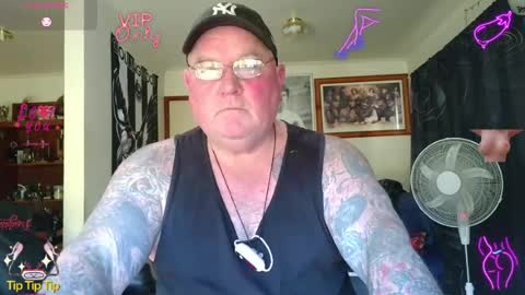 Snapshot of tattzsexy chatting on July 2026 02:51:01 AM tattzsexy online show from July 2026 02:51:01 AM