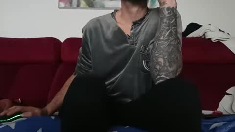 Tatuado20cm online show from February 2026 01:36:02 AM