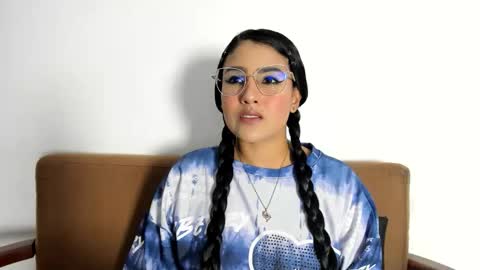 Snapshot of taty_gomez_ chatting on June 2026 04:10:02 AM Tatiana Gomez online show from June 2026 04:10:02 AM
