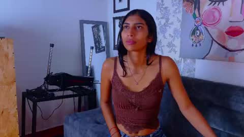 Snapshot of taty_miller chatting on June 2026 08:28:01 PM Taty Miller online show from June 2026 08:28:01 PM