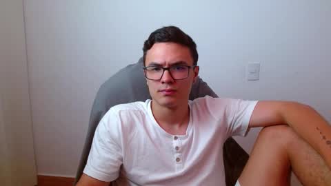 Snapshot of taurus4k chatting on March 2025 12:10:02 AM taurus4k online show from March 2025 12:10:02 AM