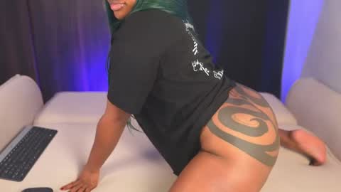 Snapshot of taurussfaiiry chatting on March 2026 03:01:01 AM taurussfaiiry online show from March 2026 03:01:01 AM