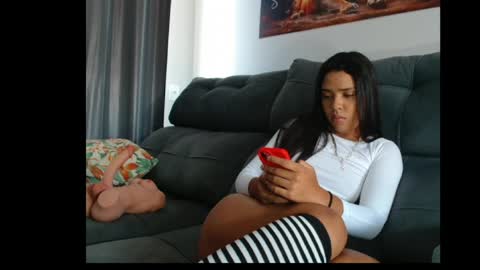 Luaynne online show from April 2026 04:11:02 PM