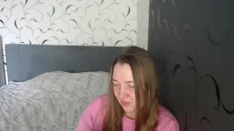 Snapshot of taxxxu chatting on May 2026 06:21:03 AM Diana online show from May 2026 06:21:03 AM