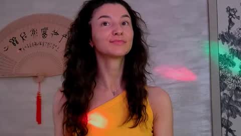 TayaKayan online show from April 2026 12:35:01 PM