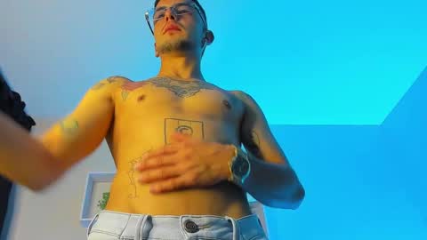 Snapshot of tayer_bennet chatting on September 2025 04:16:01 AM tayer_bennet online show from September 2025 04:16:01 AM