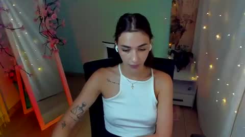 Snapshot of tayla_candy chatting on July 2026 07:21:01 AM Tayla online show from July 2026 07:21:01 AM