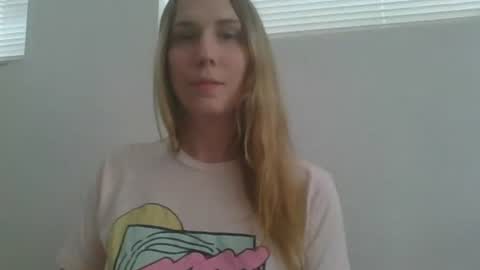 taylafox online show from March 2025 03:45:02 PM