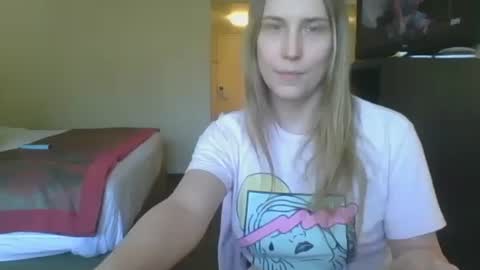 taylafox online show from March 2025 08:20:02 PM