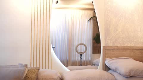 Teylor  Kim online show from November 2025 07:34:01 PM