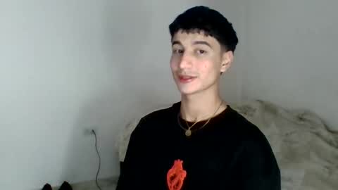 taylor1520 online show from November 2025 12:22:02 AM