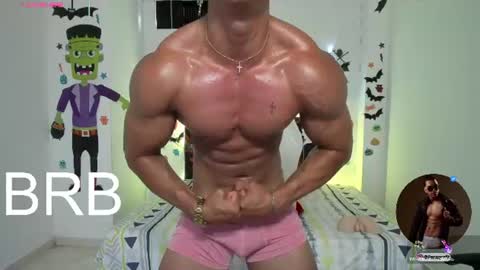 Snapshot of taylor_johnn chatting on July 2026 01:37:02 PM Penagos zz online show from July 2026 01:37:02 PM