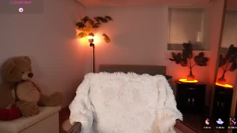 taylormichell online show from January 2025 07:17:01 PM