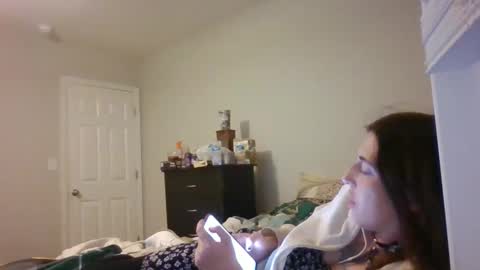 taylorslay online show from April 2026 12:44:01 AM