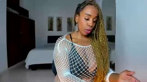 Snapshot of taylorslims chatting on July 2026 05:59:01 PM taylorslims online show from July 2026 05:59:01 PM