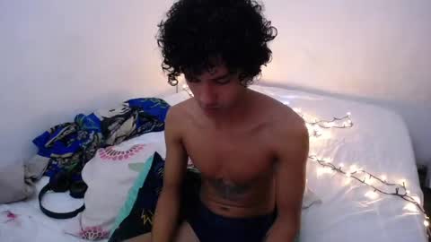 Snapshot of tayronx33 chatting on December 2024 03:57:01 PM Tayron online show from December 2024 03:57:01 PM