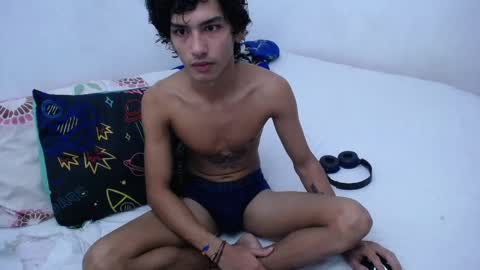 Snapshot of tayronx33 chatting on December 2024 11:08:01 PM Tayron online show from December 2024 11:08:01 PM