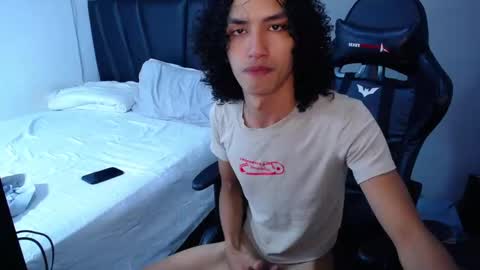 Tayron online show from March 2026 05:50:01 PM