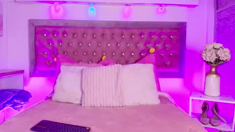 Sofia online show from February 2026 12:58:01 PM