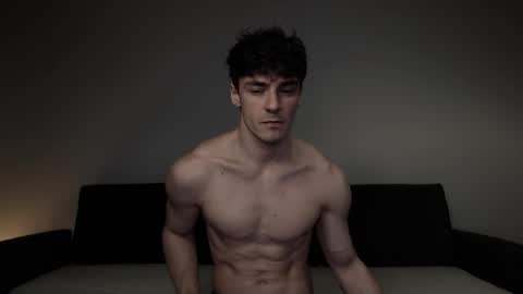 Snapshot of taziro chatting on April 2026 08:37:01 AM Ean online show from April 2026 08:37:01 AM