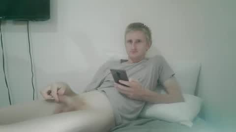 tcute0 online show from December 2025 05:25:01 AM